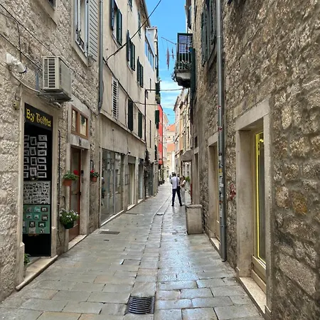 Ante - Diocletian's Palace 아파트 스플리트
