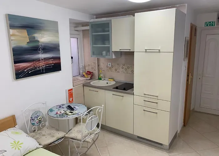 Ante - Diocletian's Palace