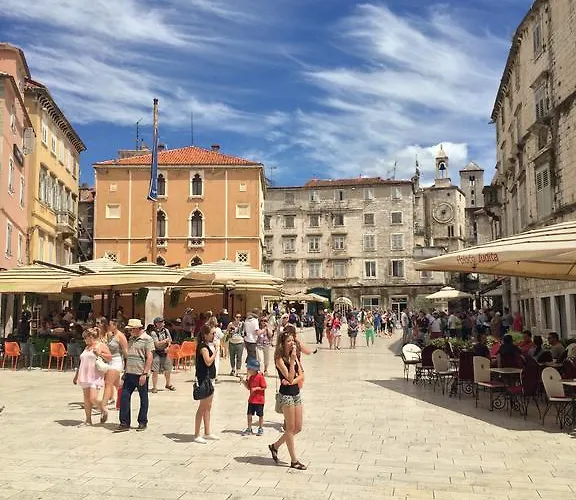 Ante - Diocletian's Palace * Сплит