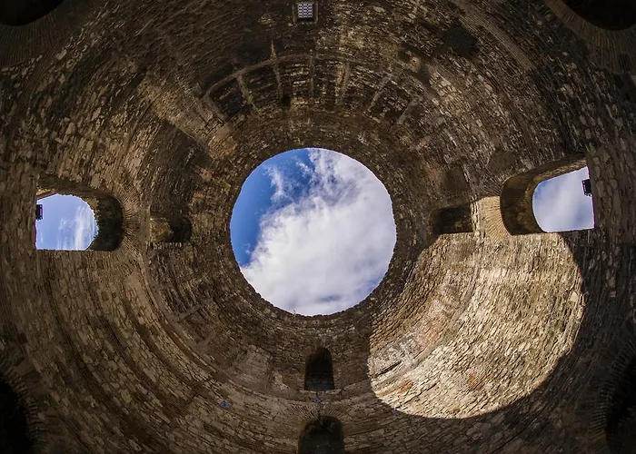 Ante - Diocletian's Palace